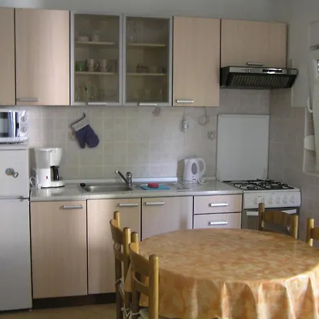 Apartment - Donja 15999b Supetarska Draga