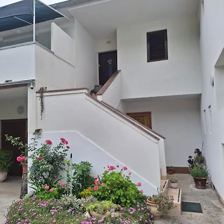 Apartment - Donja 15999b