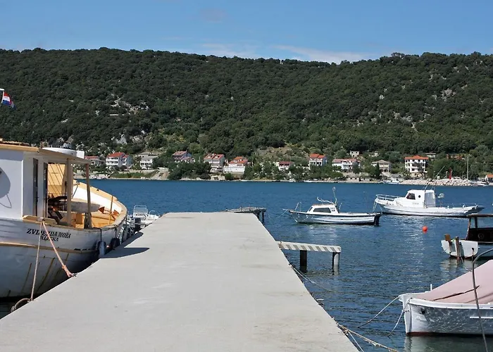 - Donja 15999b Apartman Supetarska Draga