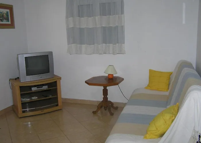 Apartman - Donja 15999b Supetarska Draga