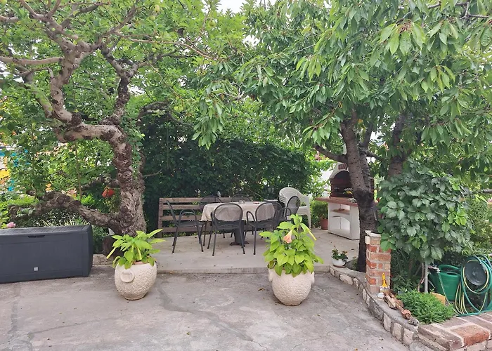 - Donja 15999b Apartman Supetarska Draga